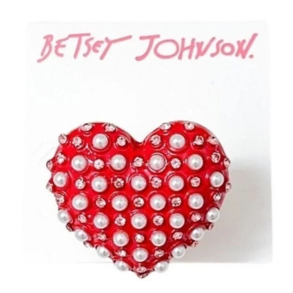 BETSEY JOHNSON Oversized Heart Love with Pearls & Crystals Stretch Ring NEW NWT - Picture 1 of 5